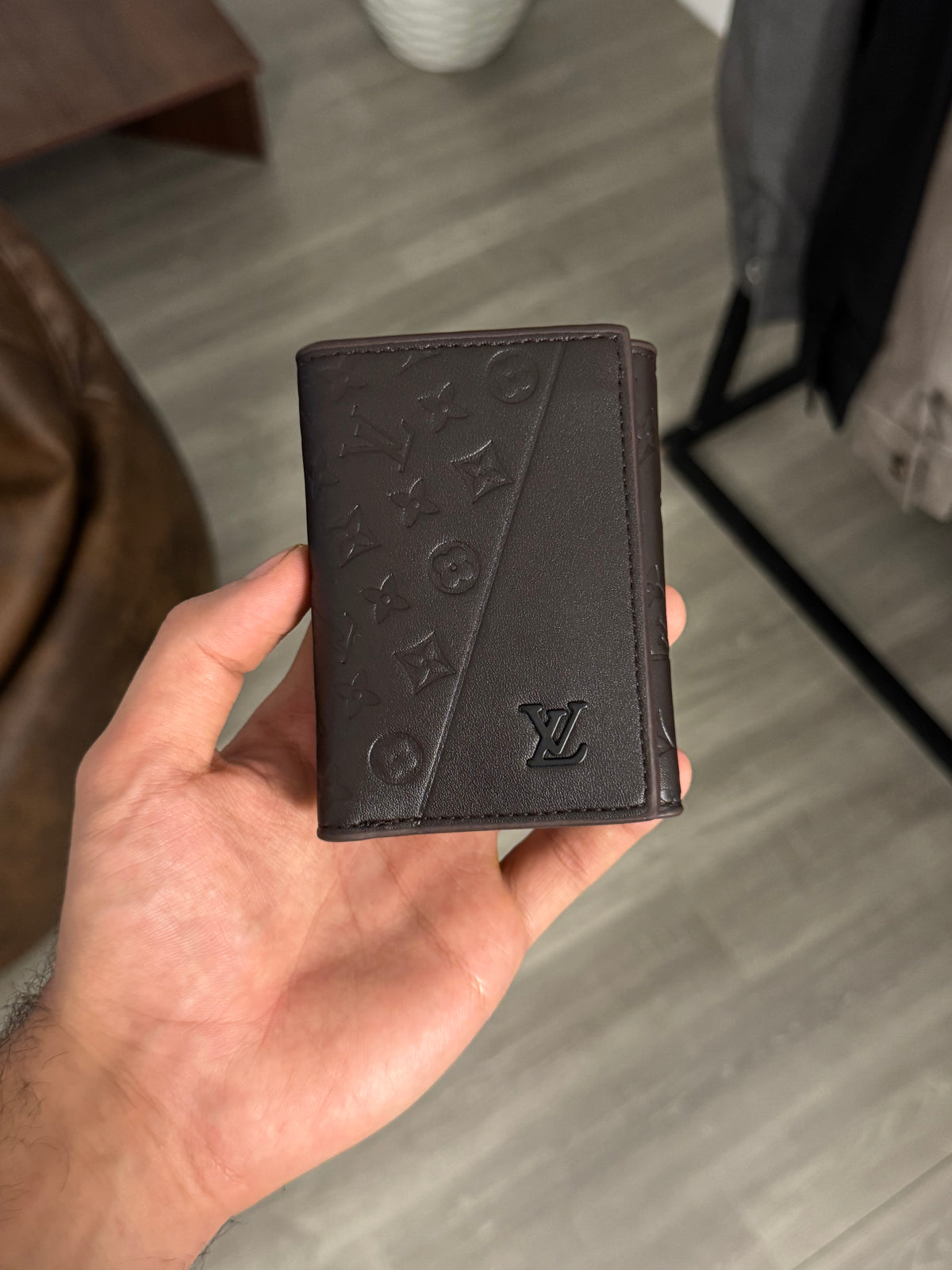 LOUIS VUITTON LEATHER WALLET