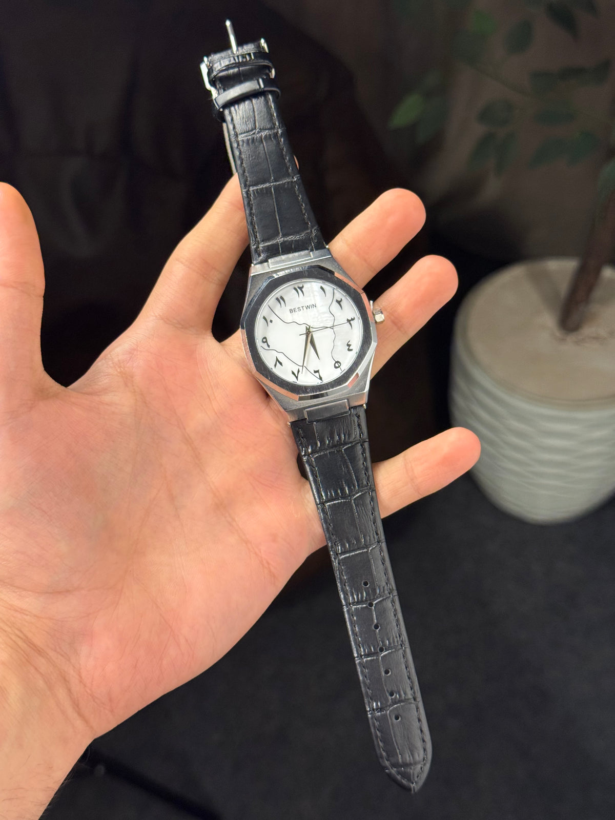 BESTWIN LEATHER ARABIC MAP DIAL