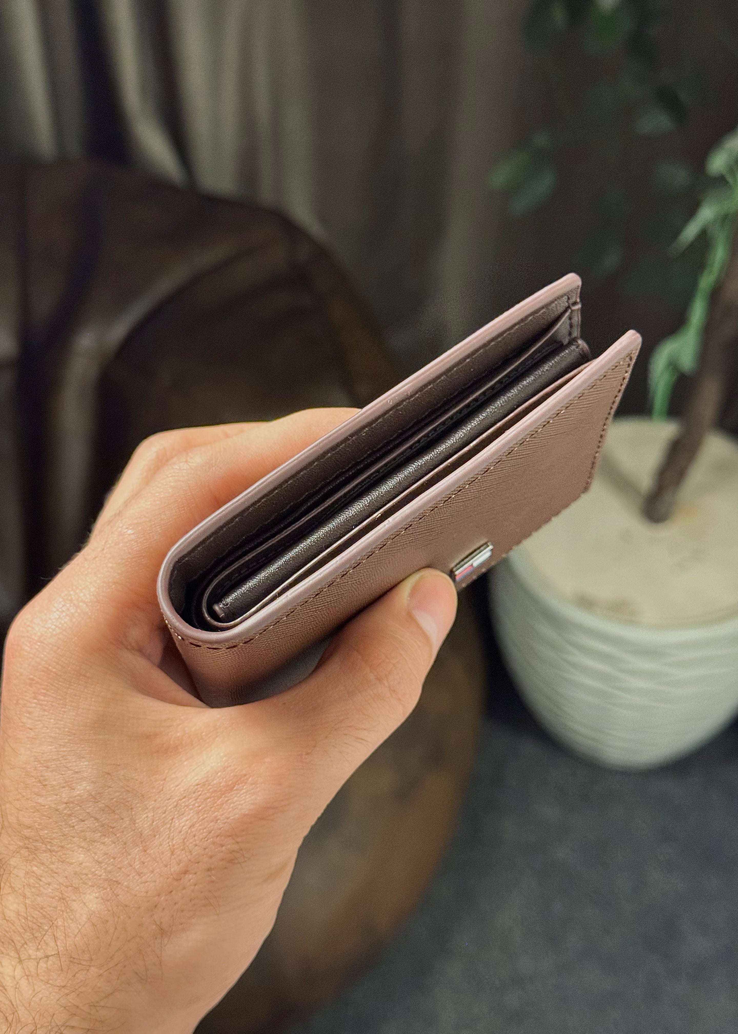 Tommy Brown Wallet